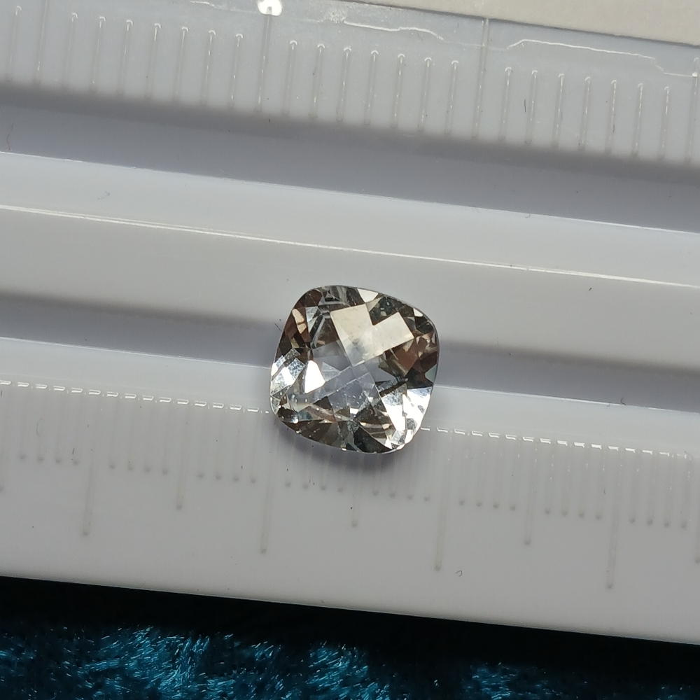 Cushion Cut Wite Topaz Gemstone 9mm